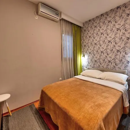 Pansion Nur בית הארחה מוסטר