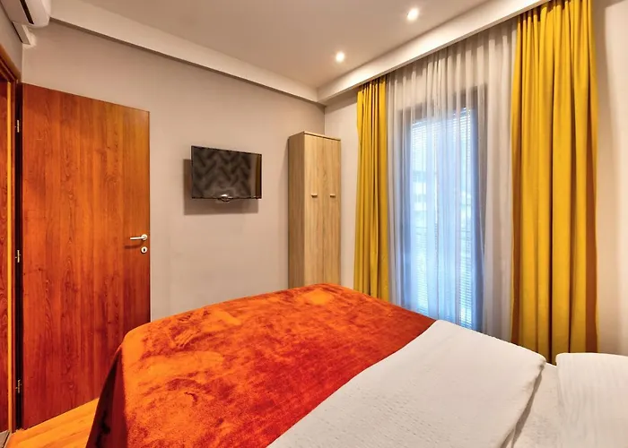 Guest house Pansion Nur