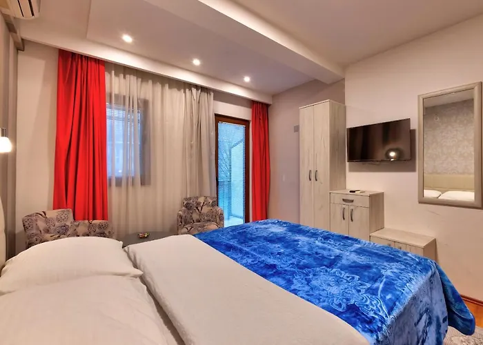 Pansion Nur Guest house 3*