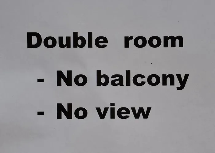 パンション ヌール ゲストハウス 3*