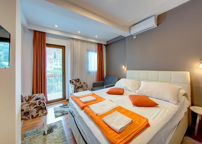 パンション ヌール 3*