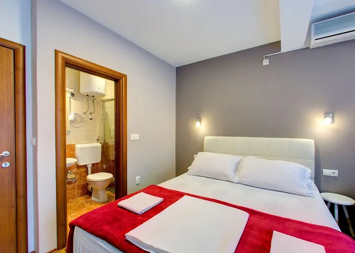 パンション ヌール モスタル