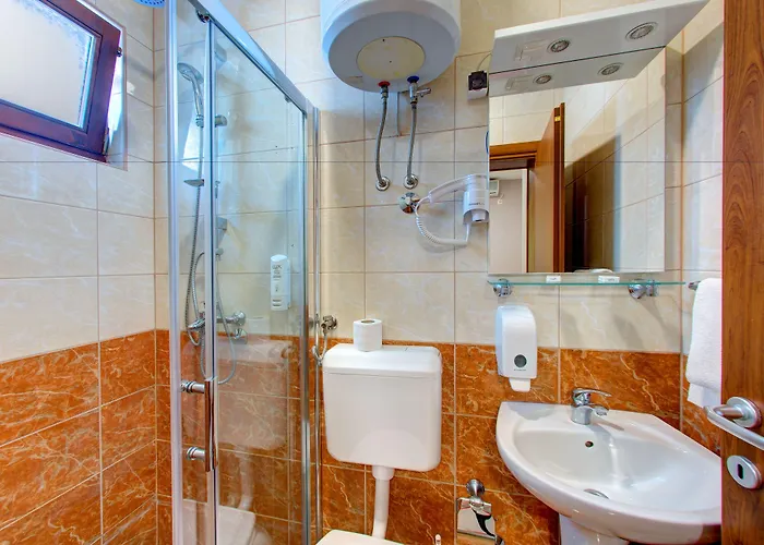 パンション ヌール ゲストハウス モスタル