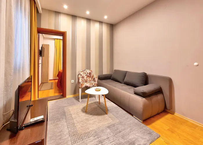 Pansion Nur Guest house 3*