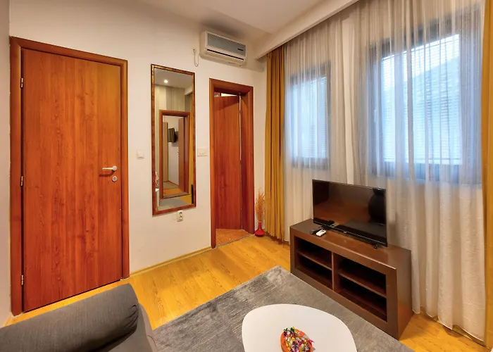 Pansion Nur Guest house 3*